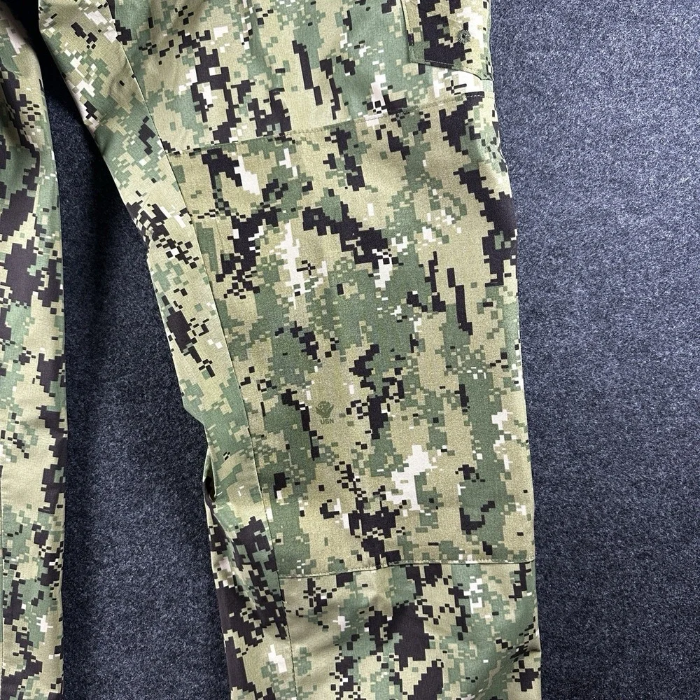 US Navy Trousers Apec Aor2 Type III Cold Weather Gore Tex Pants Medium‎ Regular